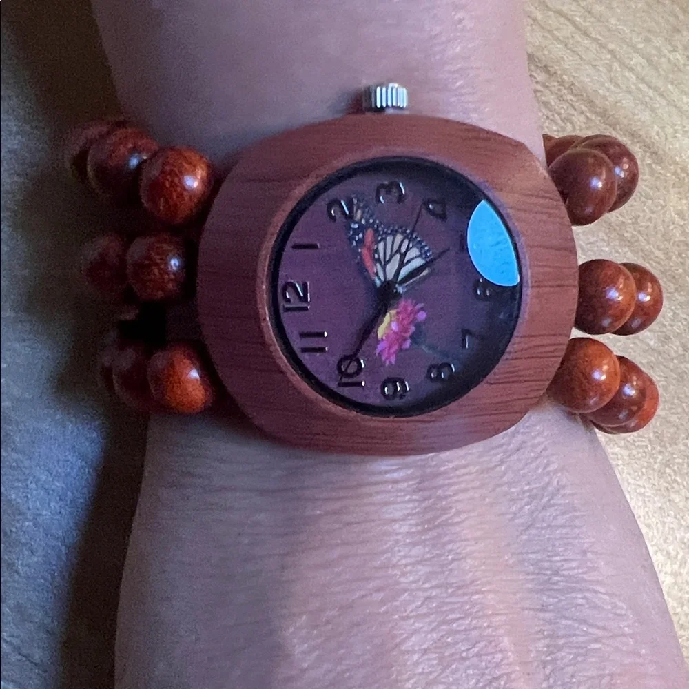 #1287**Butterfly Design Wooden Beaded Watch - Picture 3 of 12